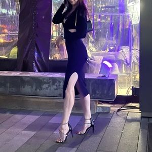 Dynamite sweater dress with cutouts - Size XS (stretchy)